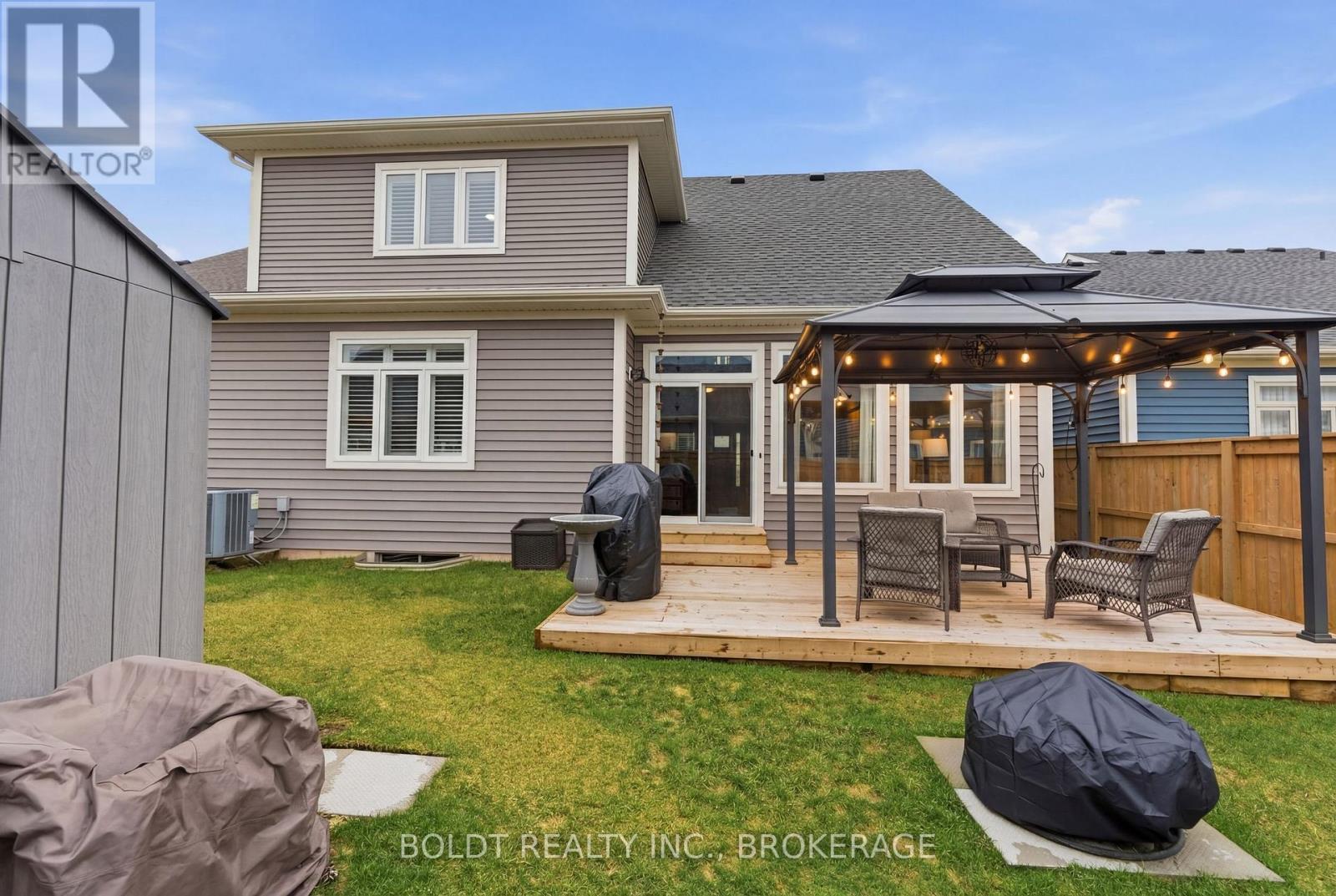 70 Beachwalk Crescent, Fort Erie, Ontario  L0S 1B0 - Photo 30 - X13007702