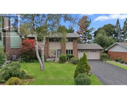 22 BANTING CRESCENT, Ottawa, Ontario