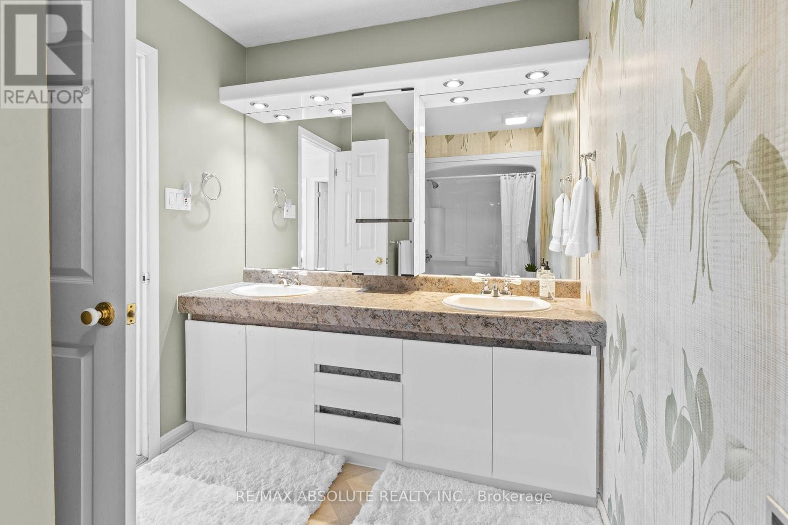 22 Banting Crescent, Ottawa, Ontario  K2K 1P4 - Photo 30 - X12735056