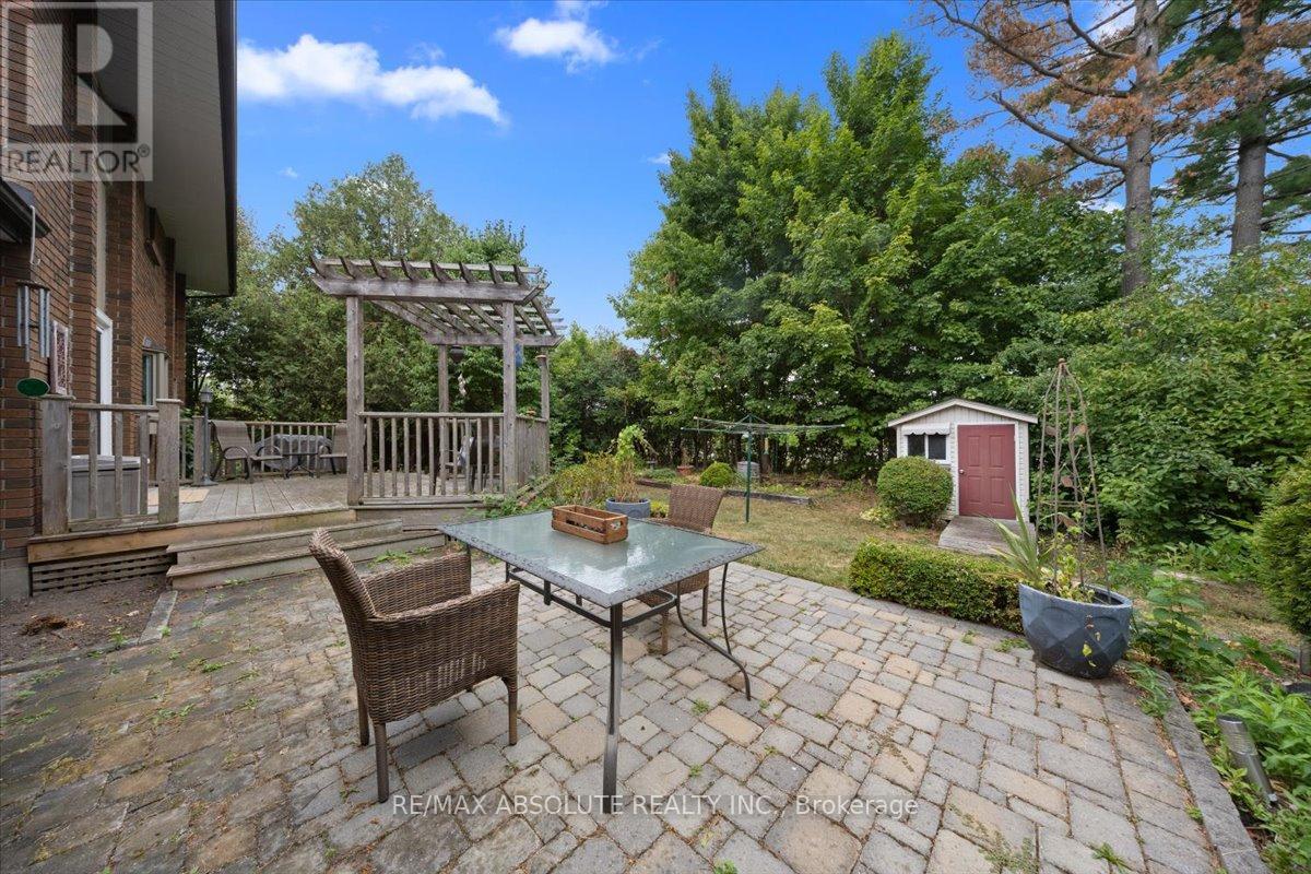 22 Banting Crescent, Ottawa, Ontario  K2K 1P4 - Photo 35 - X12735056