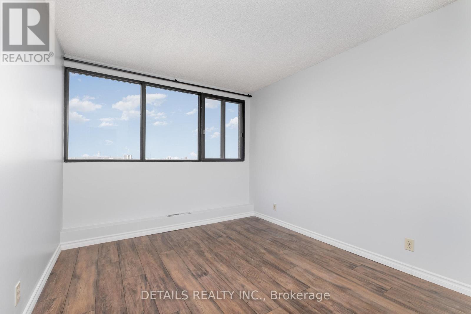 906 - 1285 Cahill Drive, Ottawa, Ontario  K1V 9A7 - Photo 11 - X12745082