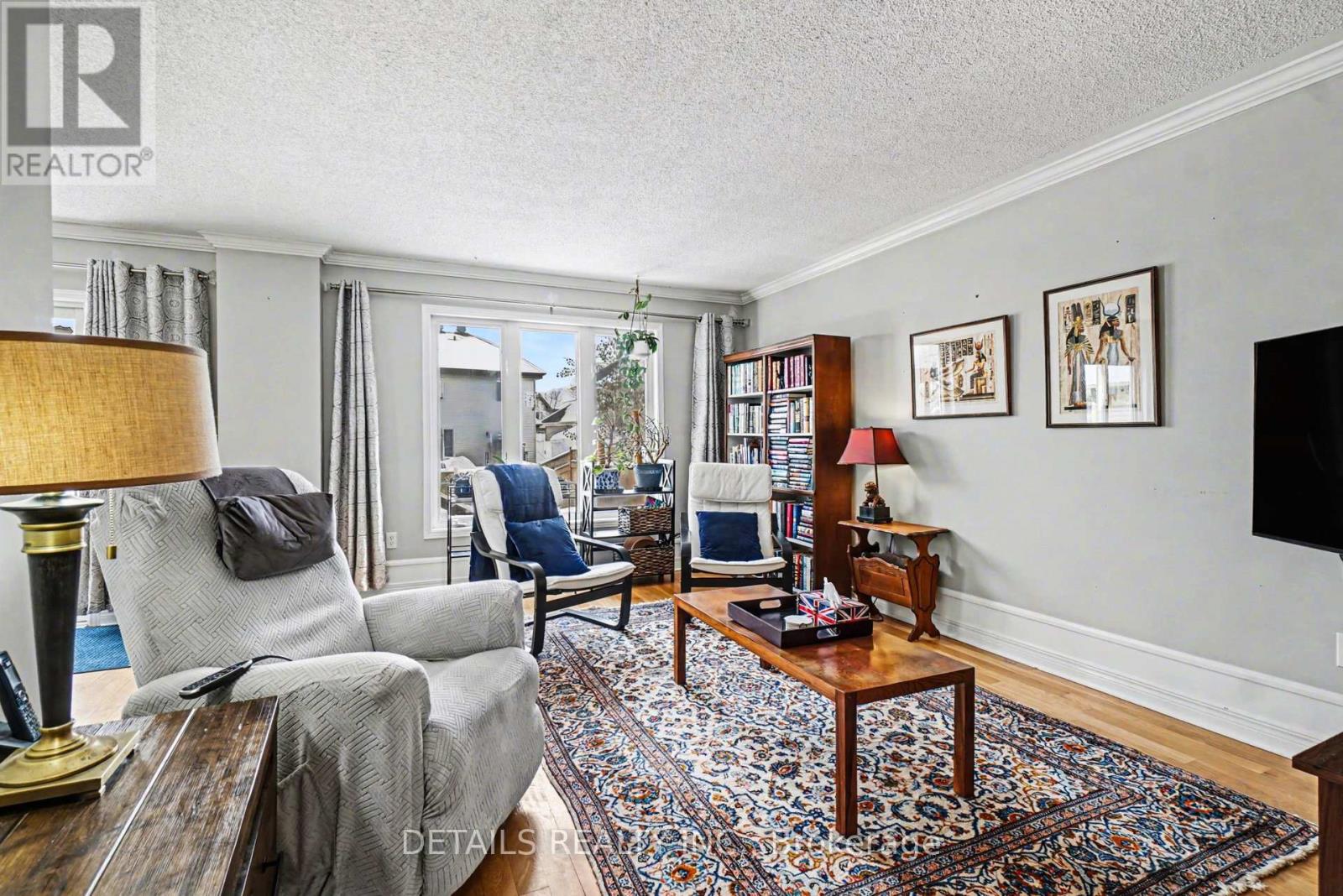 212 Sandra Crescent, Clarence-Rockland, Ontario  K4K 1R9 - Photo 4 - X12788422