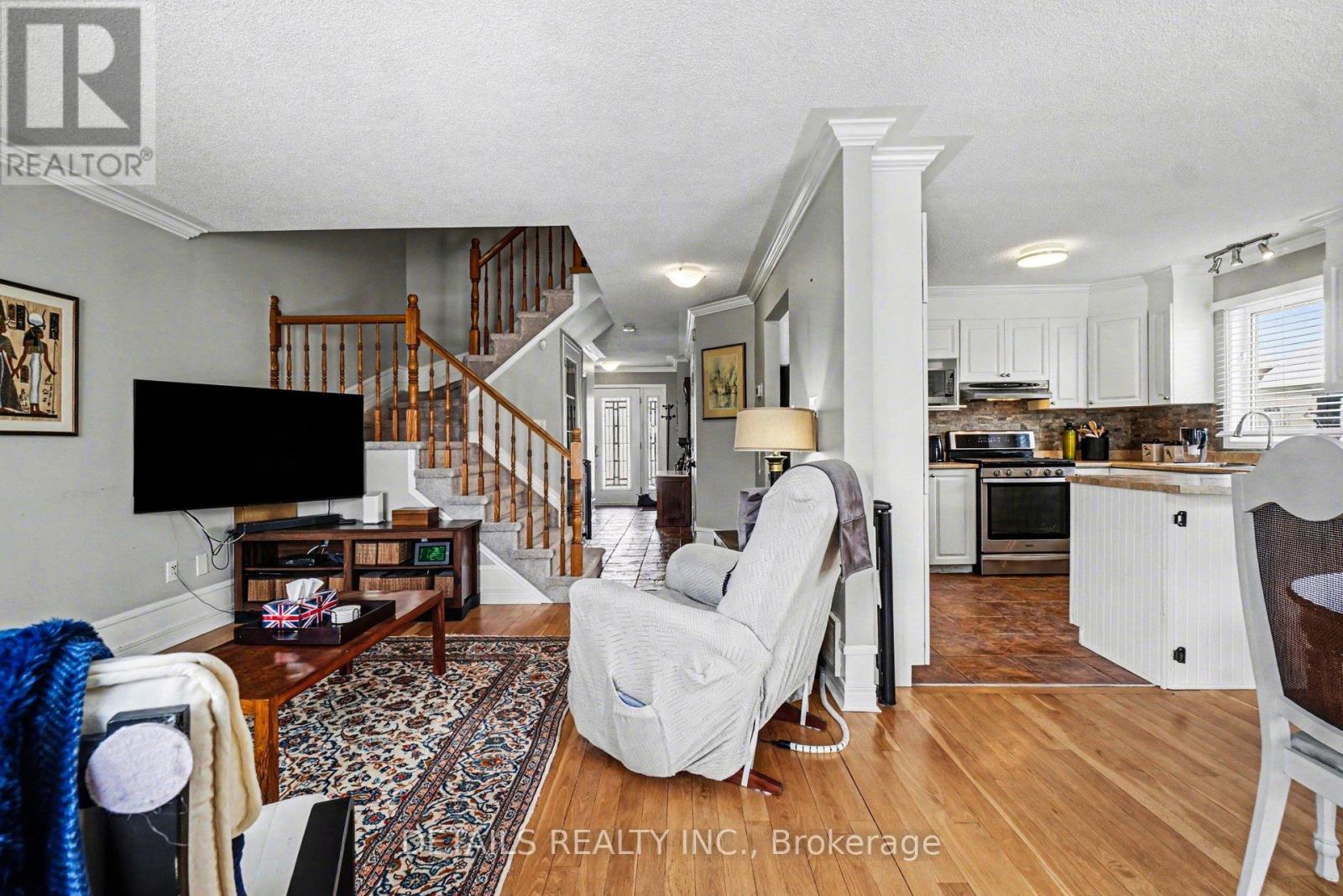 212 Sandra Crescent, Clarence-Rockland, Ontario  K4K 1R9 - Photo 6 - X12788422