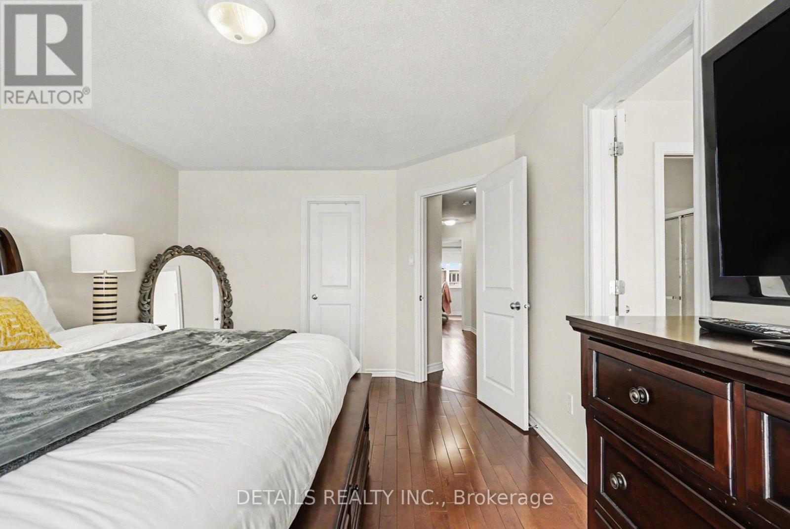 112 Whispering Winds Way, Ottawa, Ontario  K1W 0B7 - Photo 14 - X12893880