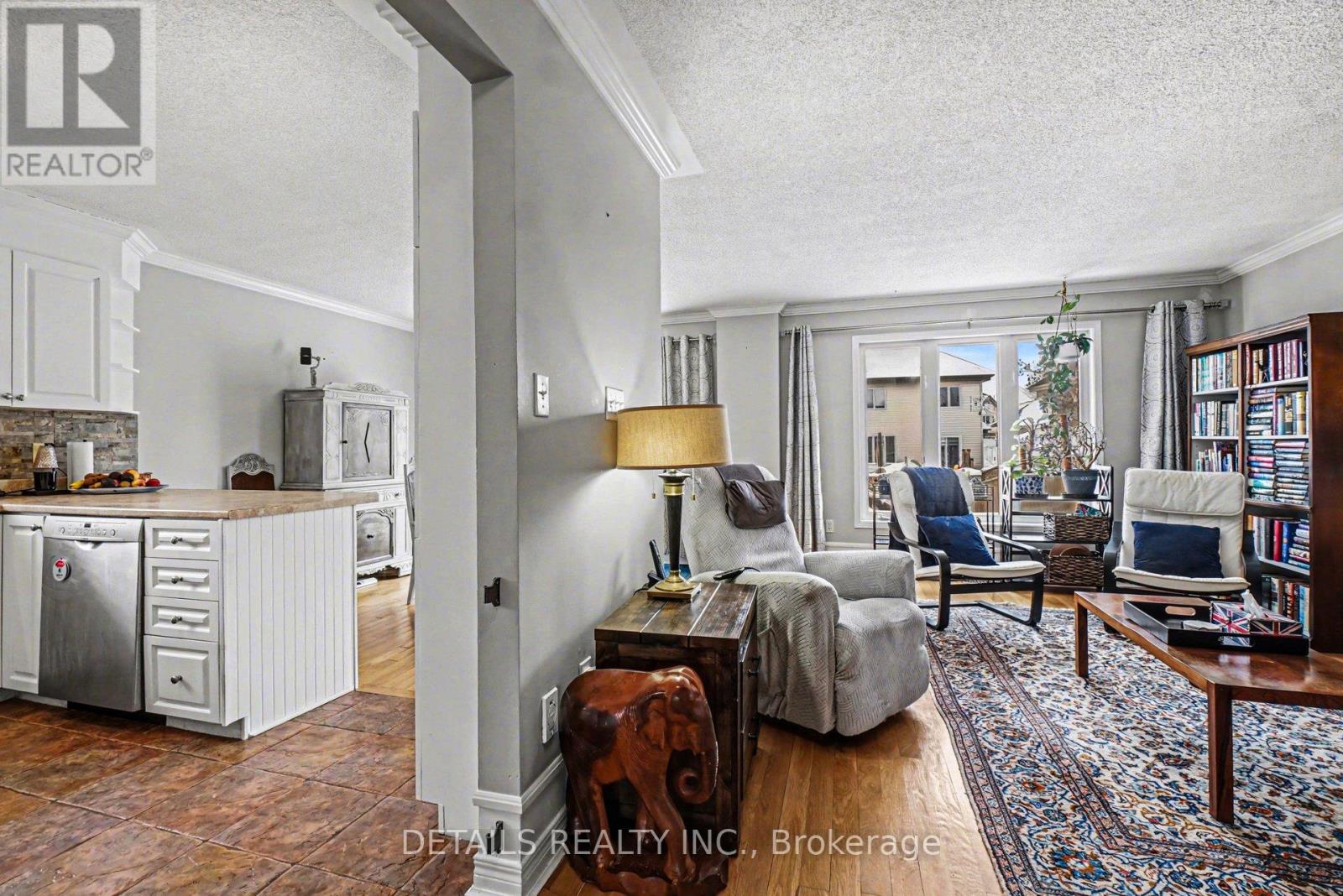 212 Sandra Crescent, Clarence-Rockland, Ontario  K4K 1R9 - Photo 5 - X12788422