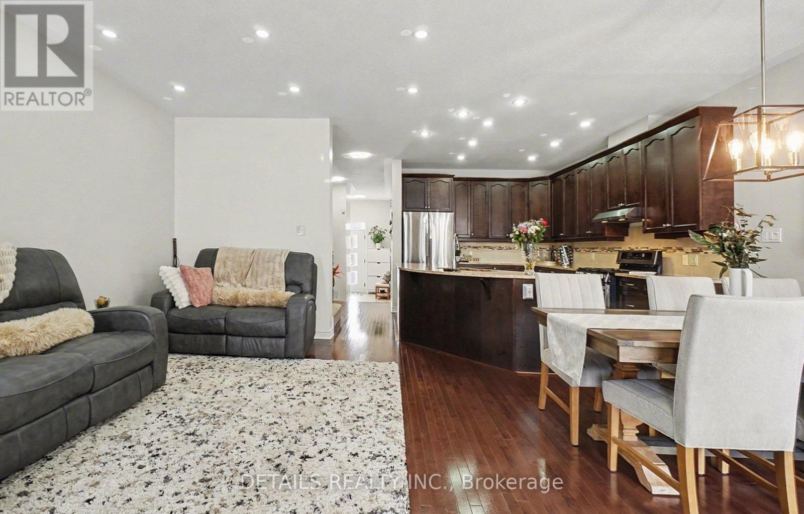 112 Whispering Winds Way, Ottawa, Ontario  K1W 0B7 - Photo 6 - X12893880