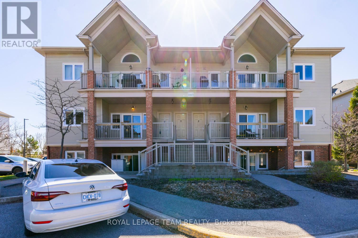 E - 1103 STITTSVILLE MAIN STREET, Ottawa, Ontario