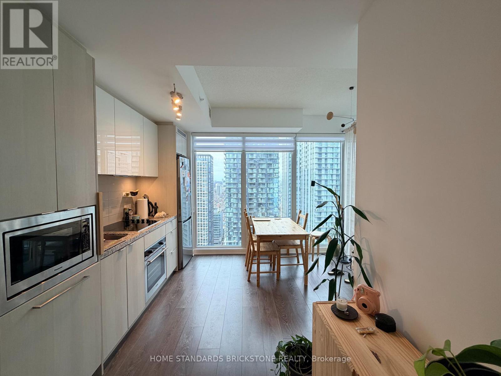 4710 - 115 Blue Jays Way, Toronto, Ontario  M5V 0N4 - Photo 1 - C13031164
