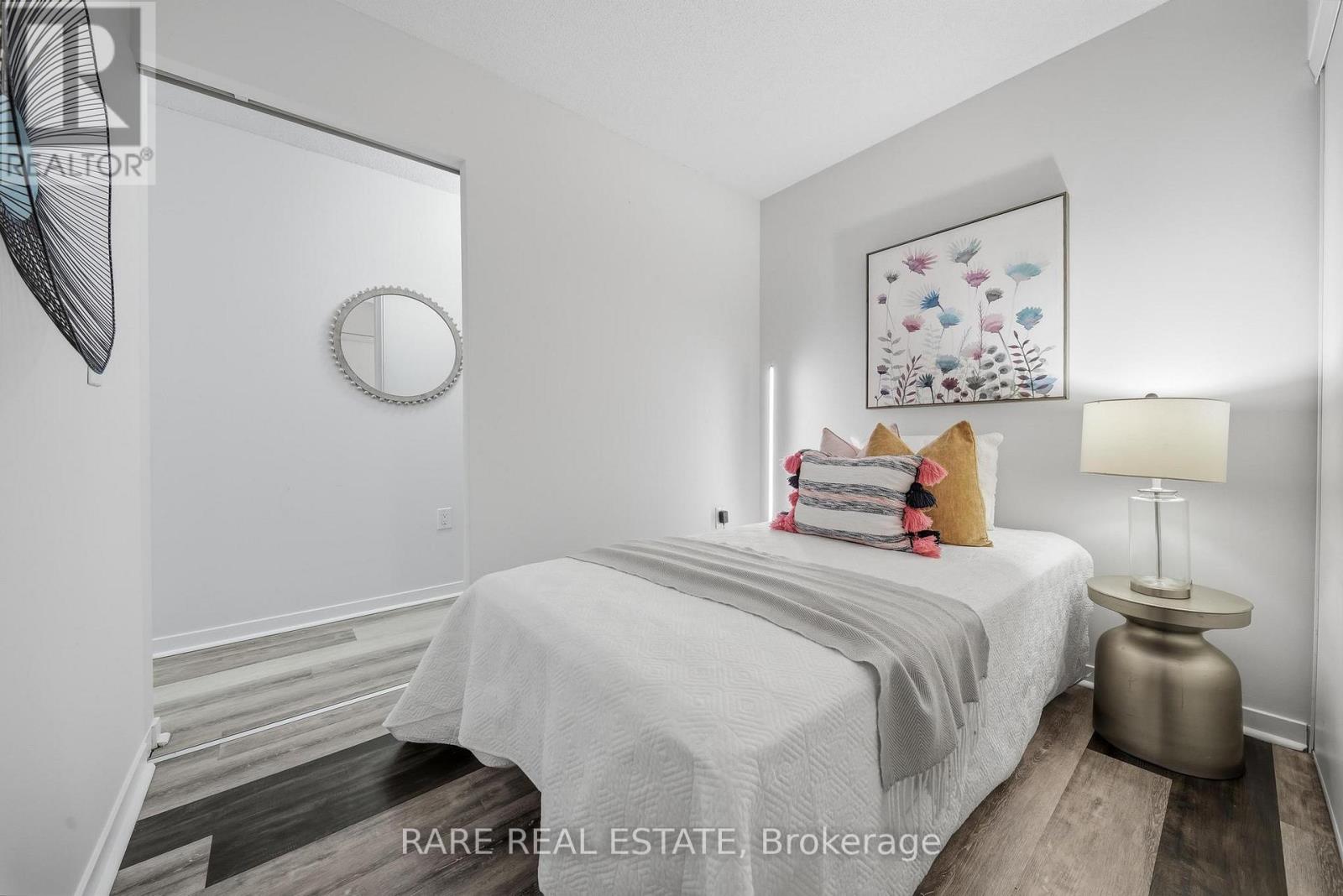 518 W - 36 Lisgar Street, Toronto, Ontario  M6J 3G2 - Photo 15 - C13031228