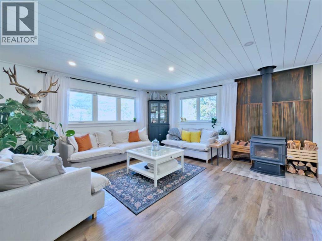 11814 17 Avenue, Blairmore, Alberta  T0K 0E0 - Photo 12 - A2303300