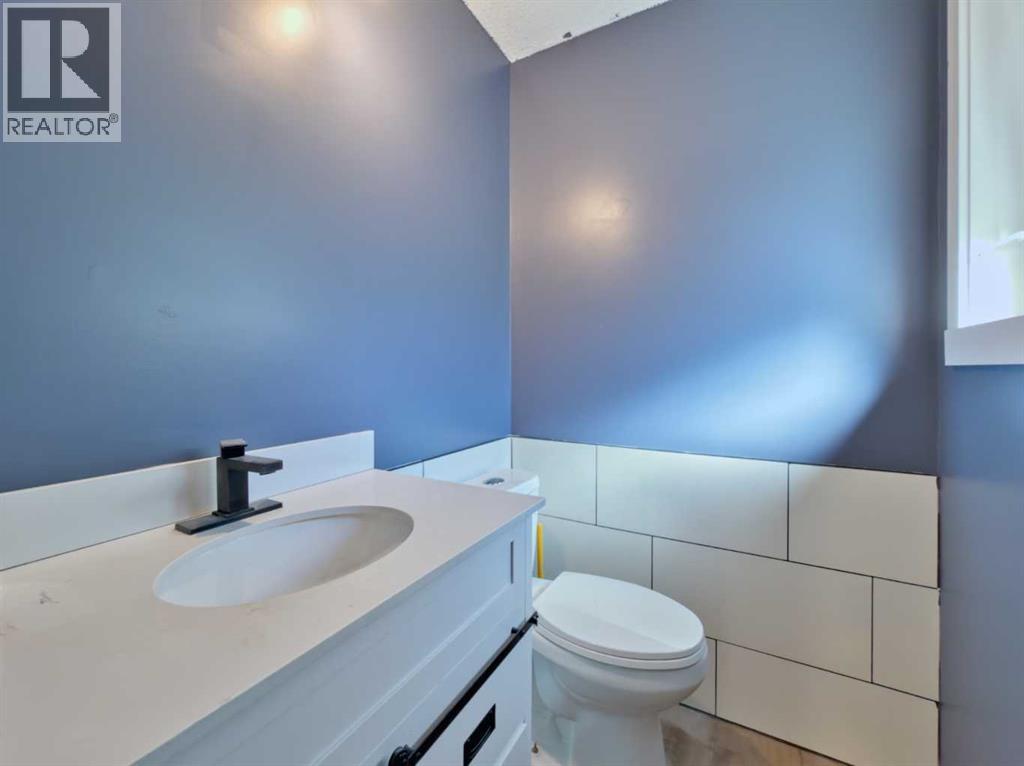 11814 17 Avenue, Blairmore, Alberta  T0K 0E0 - Photo 18 - A2303300