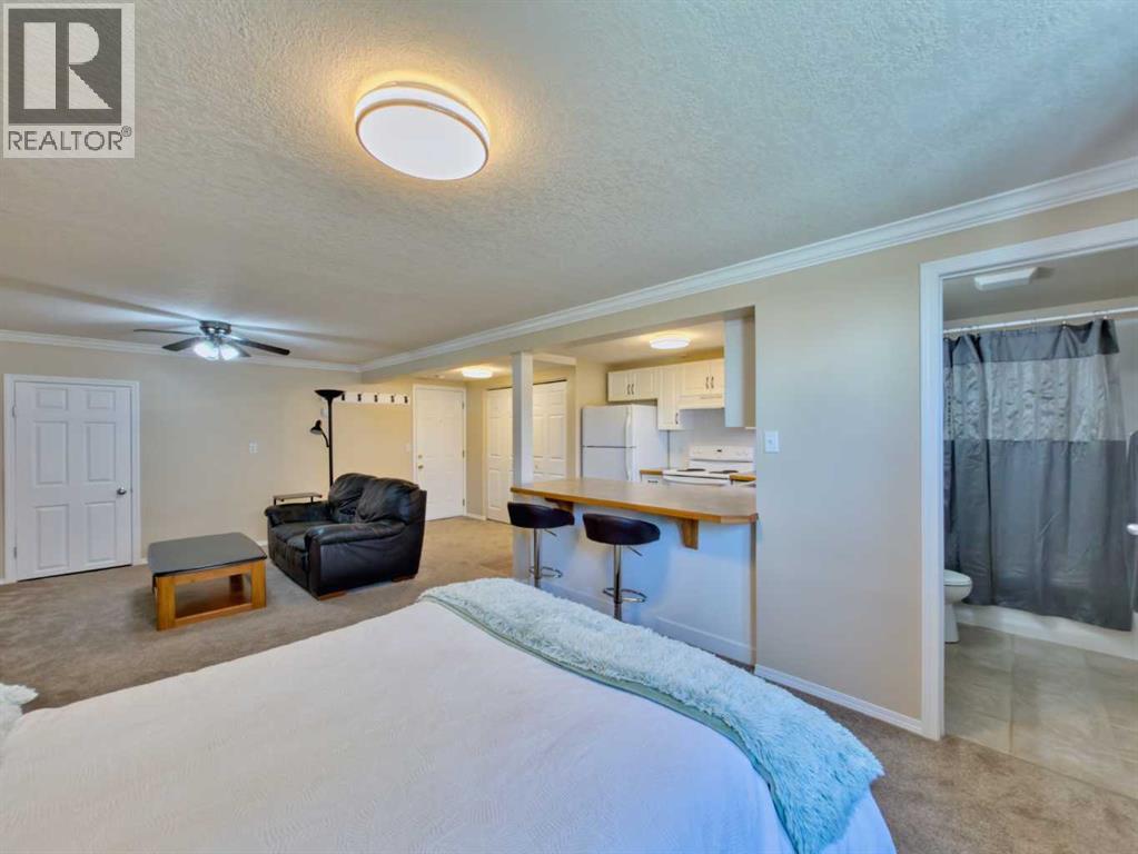 9, 1739 St Edwards Boulevard N, Lethbridge, Alberta  T1H 1X2 - Photo 7 - A2303396