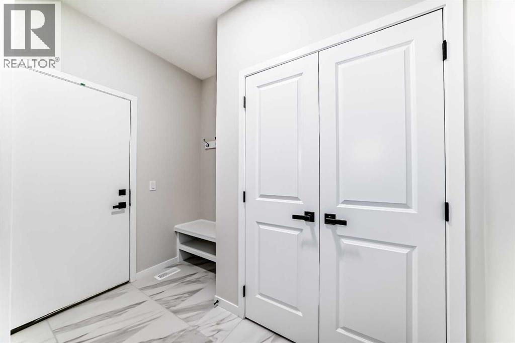 105 Corner Glen Green NE, Calgary, Alberta  T3N 2P7 - Photo 24 - A2266351