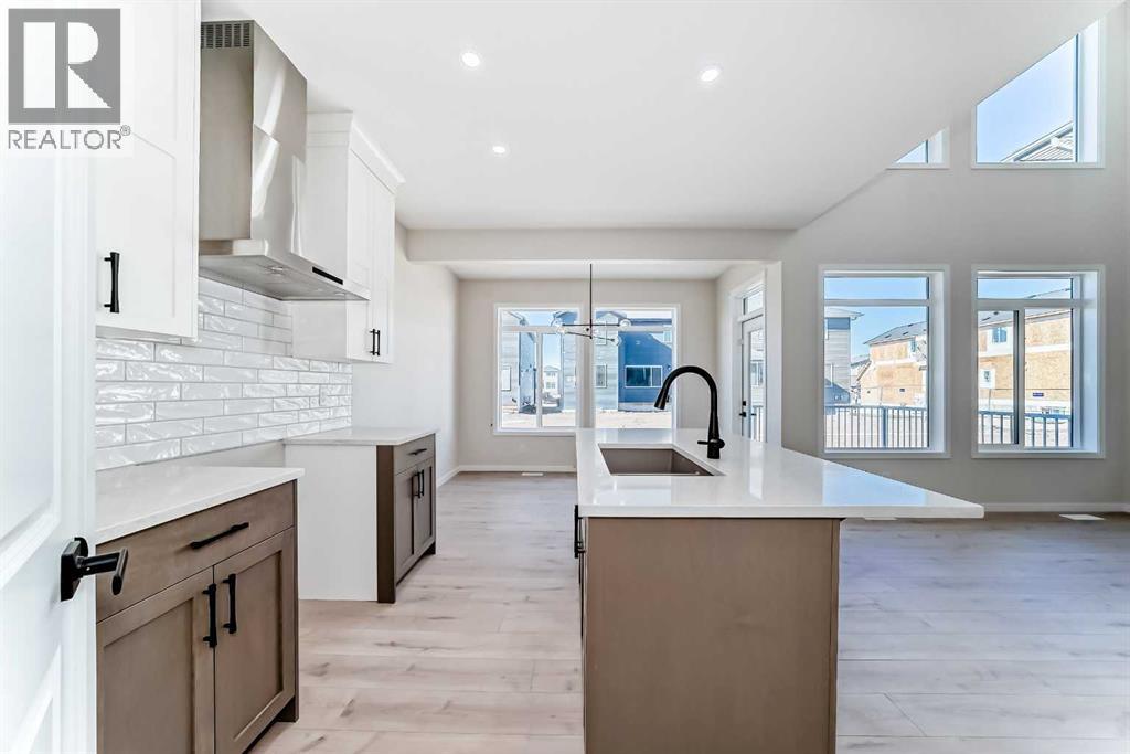 105 Corner Glen Green NE, Calgary, Alberta  T3N 2P7 - Photo 5 - A2266351