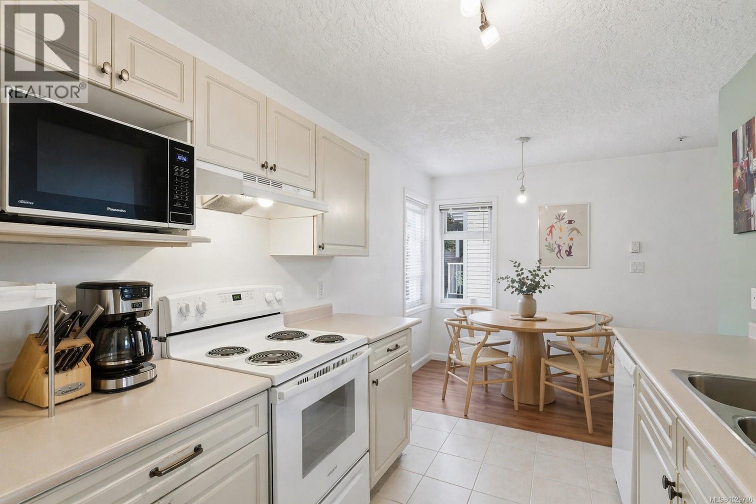 9 571 Bradley St, Nanaimo, British Columbia  V9S 1B9 - Photo 4 - 1029786