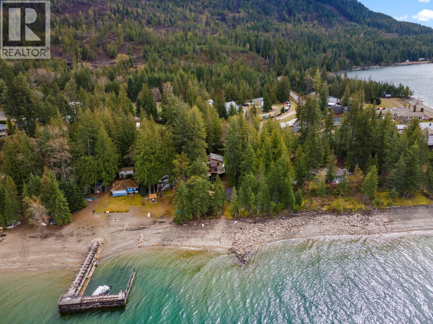 13507 3a Highway, Boswell, British Columbia  V0B 1A4 - Photo 4 - 10383786