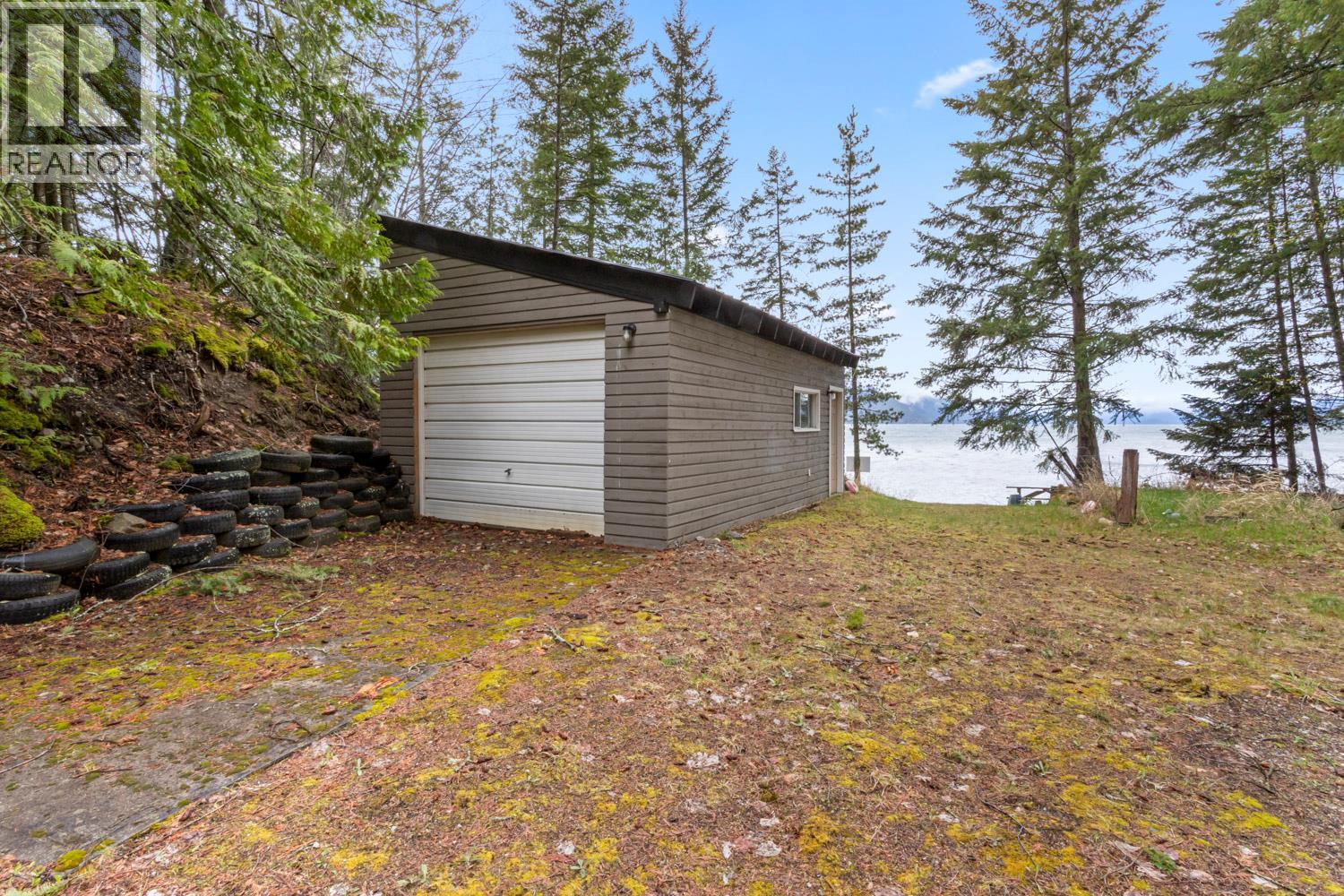 13507 3a Highway, Boswell, British Columbia  V0B 1A4 - Photo 22 - 10383786
