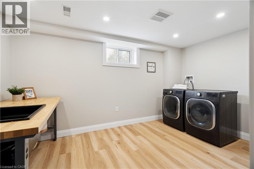 8687 Wellington Rd 22, Rockwood, Ontario  N0B 2K0 - Photo 34 - 40820320