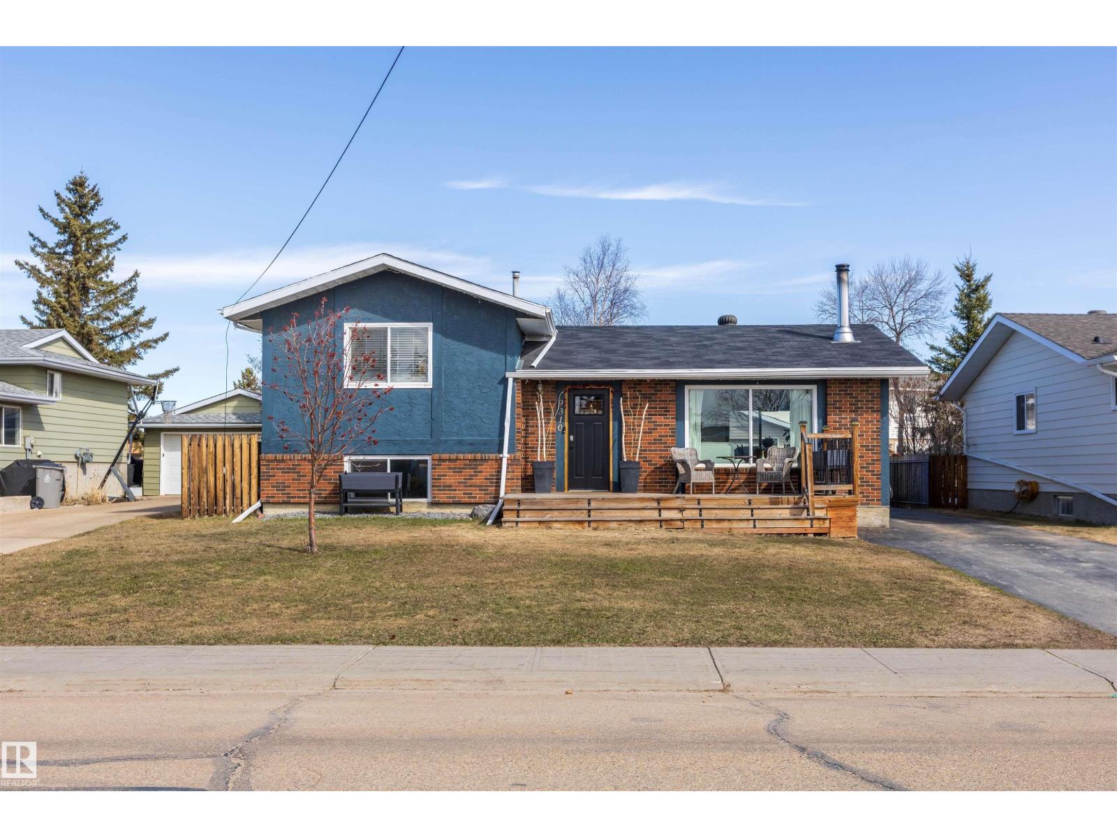 9310 98 Av, Morinville, Alberta  T8R 1J4 - Photo 1 - E4483479