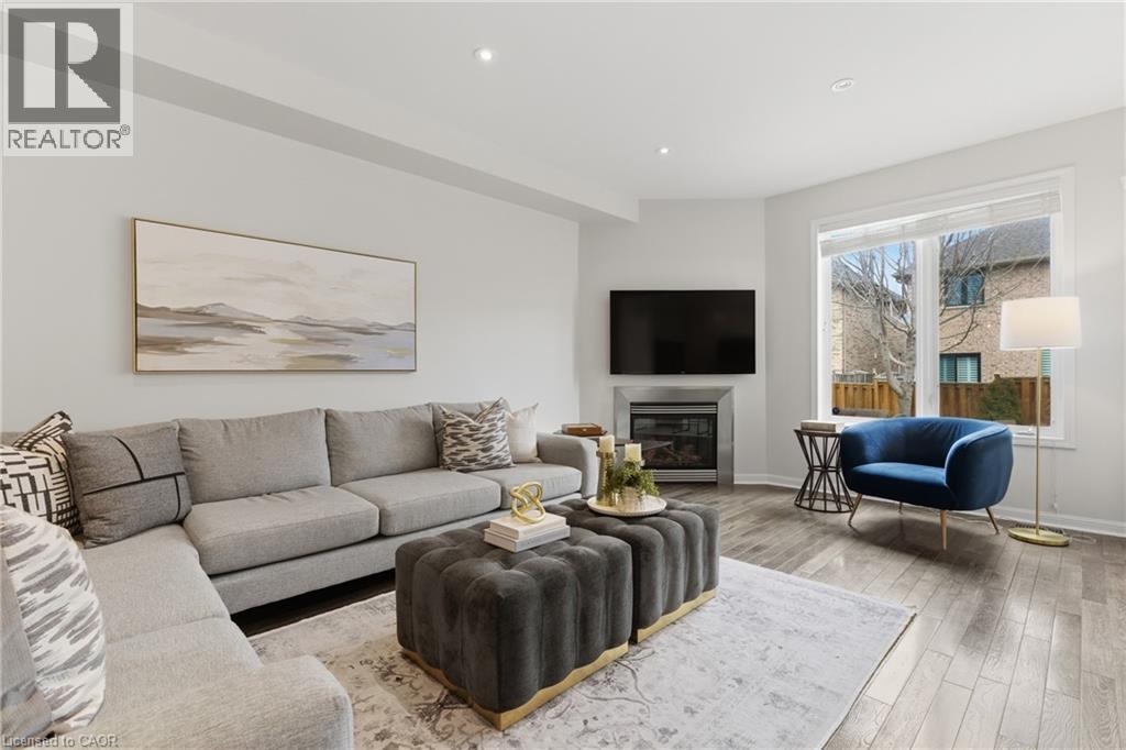 2267 WHISTLING SPRINGS Crescent, oakville, Ontario