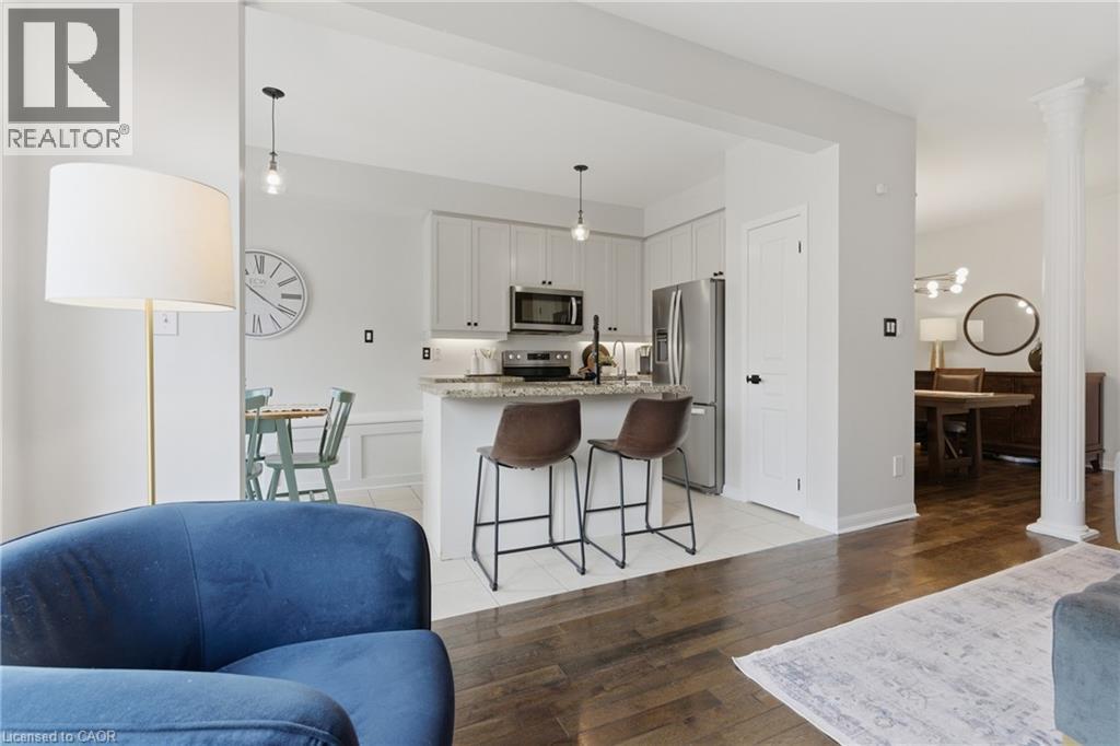 2267 Whistling Springs Crescent, Oakville, Ontario  L6M 5G5 - Photo 7 - 40823212