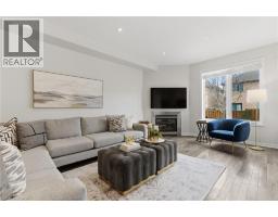 2267 WHISTLING SPRINGS Crescent, Oakville, Ontario