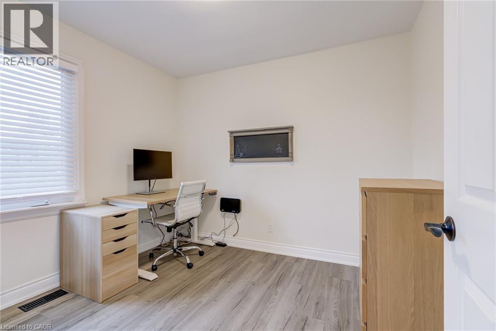 185 Deschene Avenue, Hamilton, Ontario  L9A 3K3 - Photo 17 - 40823142