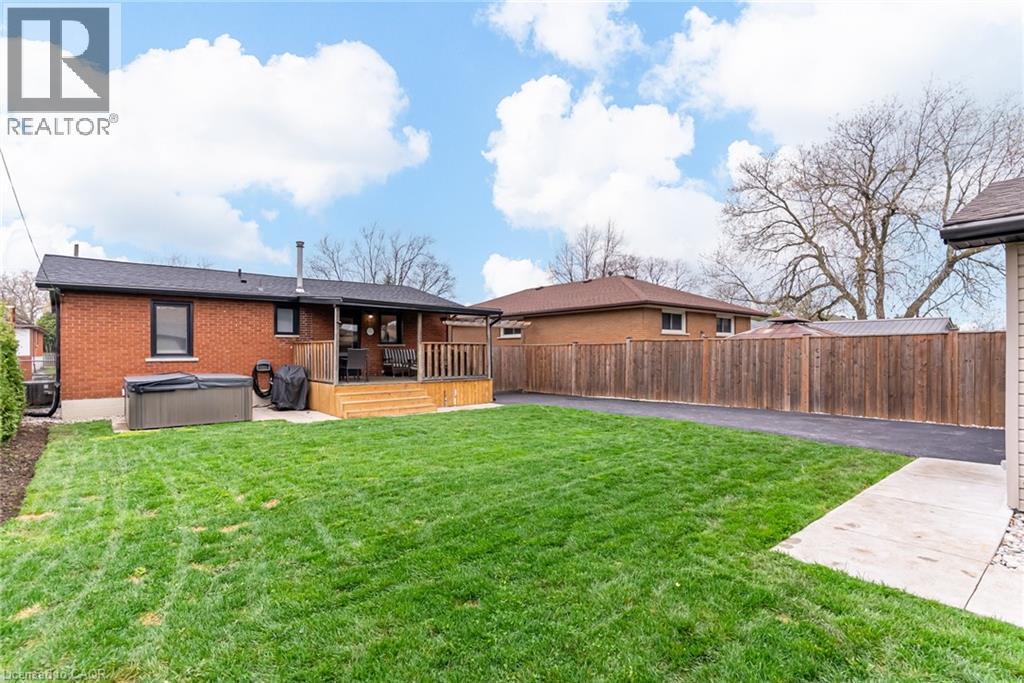 185 Deschene Avenue, Hamilton, Ontario  L9A 3K3 - Photo 33 - 40823142