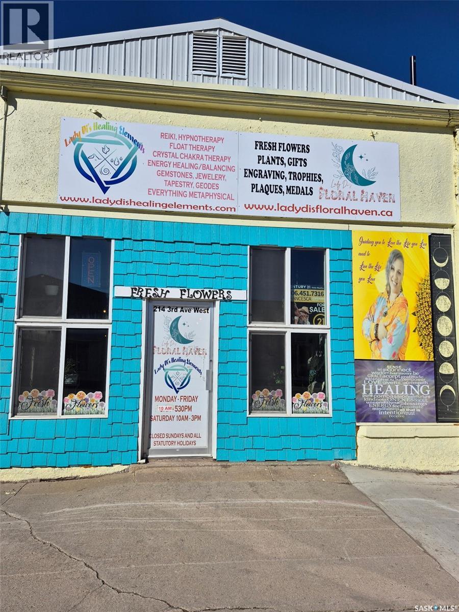 214 3rd AVENUE W, Melville, Saskatchewan