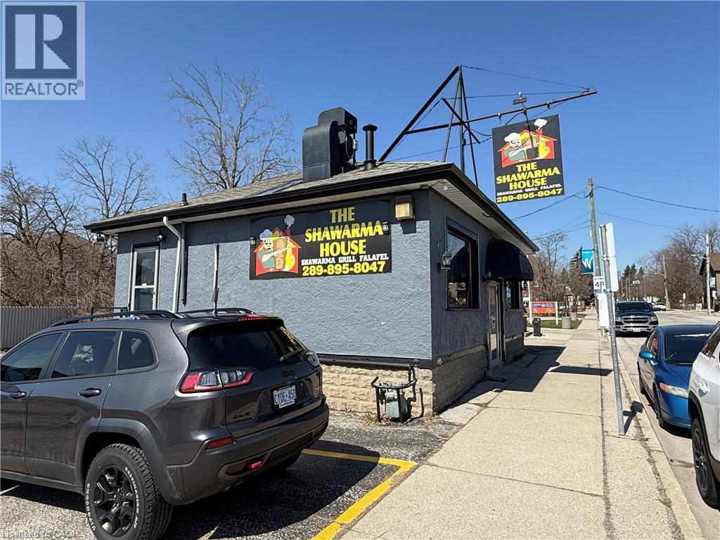 9 N Main Street N, Hamilton, Ontario  L0R 2H0 - Photo 3 - 40822749