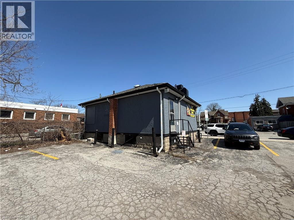 9 N Main Street N, Hamilton, Ontario  L0R 2H0 - Photo 4 - 40822749