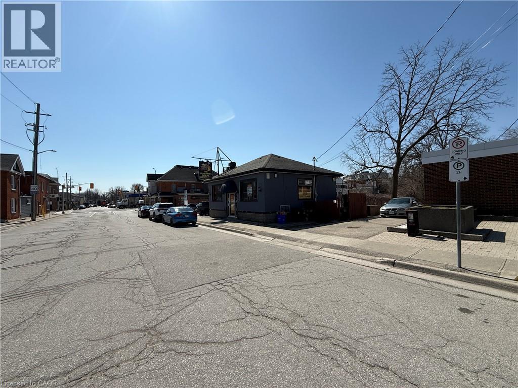 9 N Main Street N, Hamilton, Ontario  L0R 2H0 - Photo 6 - 40822749