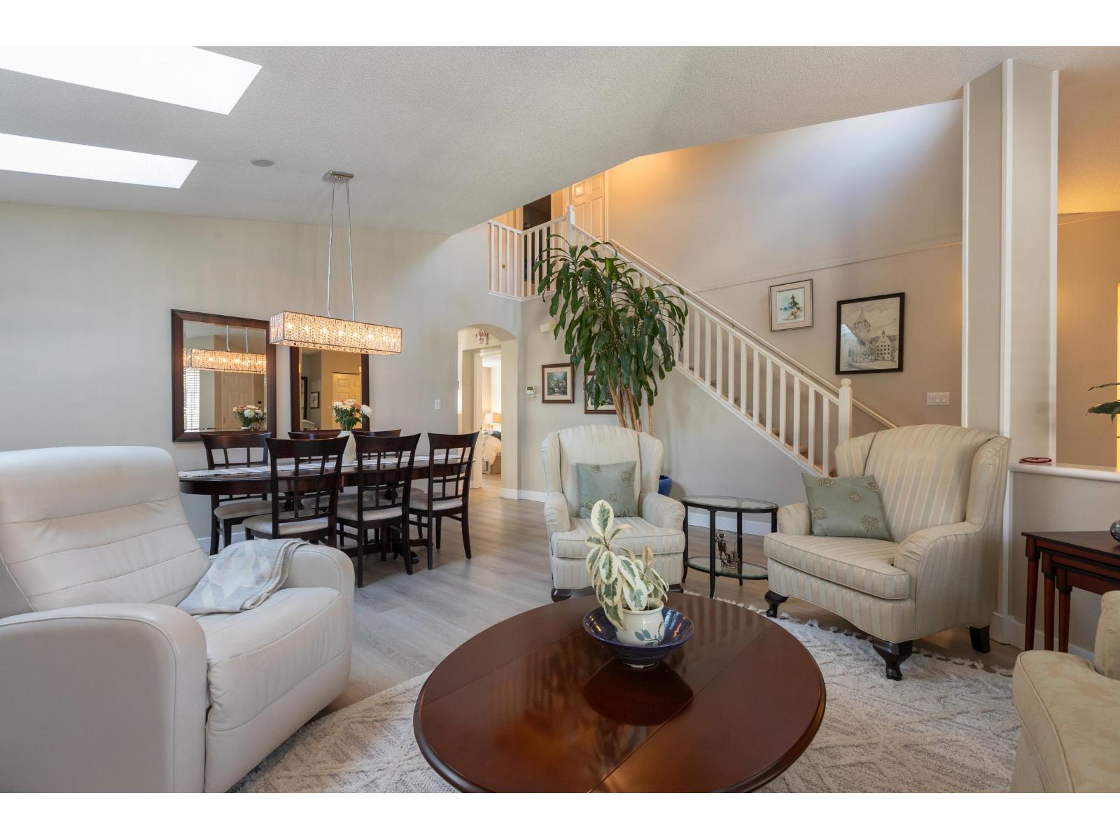 54 6488 168 Street, Surrey, British Columbia  V3S 8Z1 - Photo 5 - R3113604