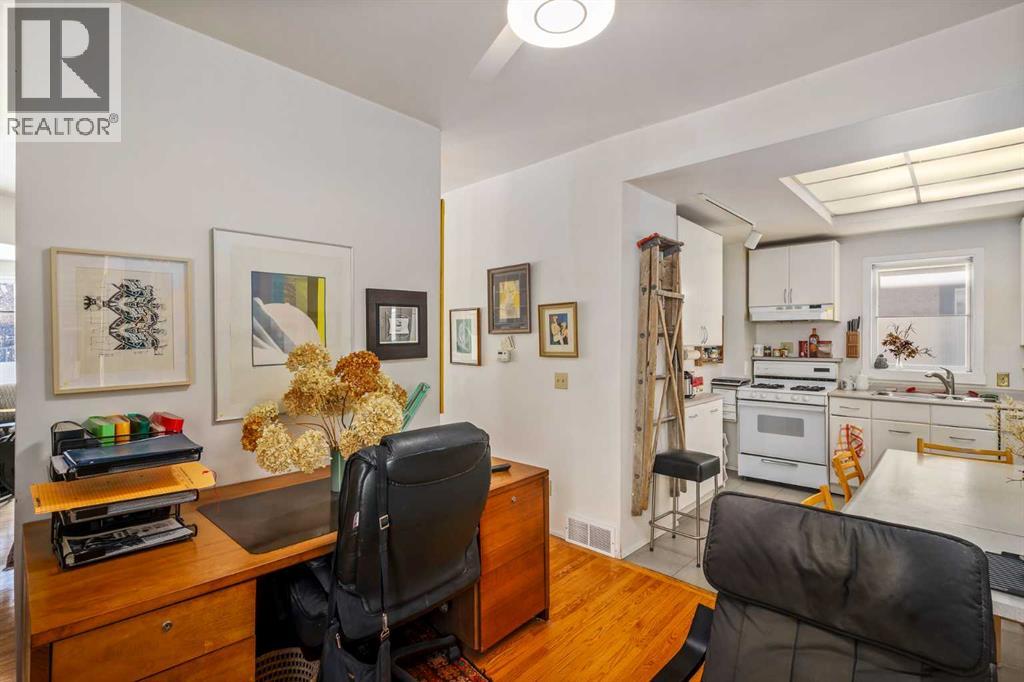 2003 2 Street Sw, Calgary, Alberta  T2S 1S4 - Photo 11 - A2288656