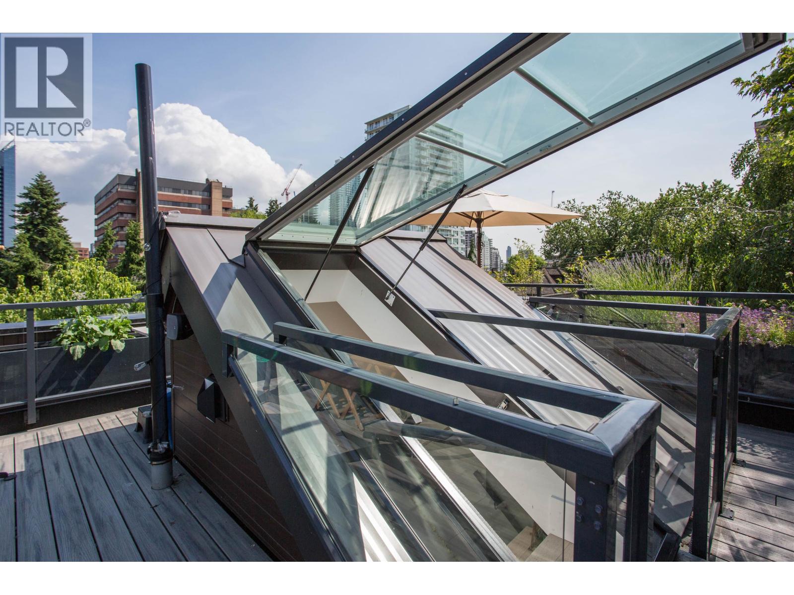 2 1152 Comox Street, Vancouver, British Columbia  V6E 1K5 - Photo 28 - R3106066