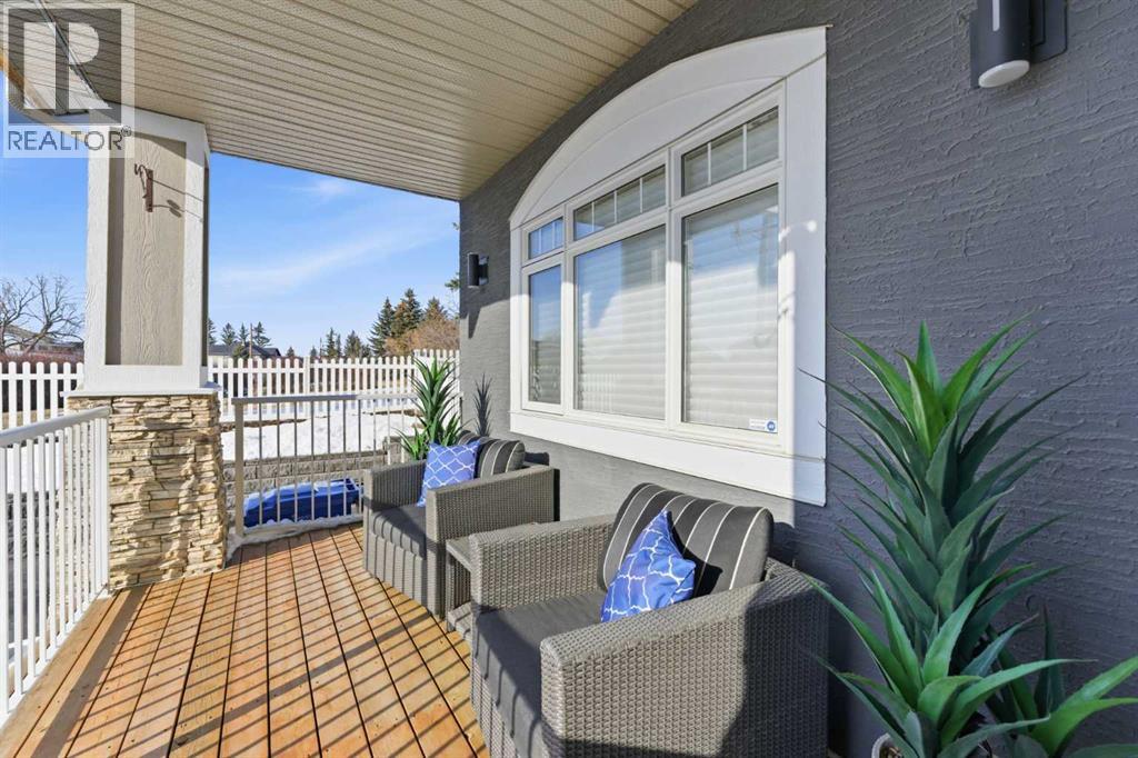 964 East Chestermere, Chestermere, Alberta  T1X 1R2 - Photo 2 - A2298539