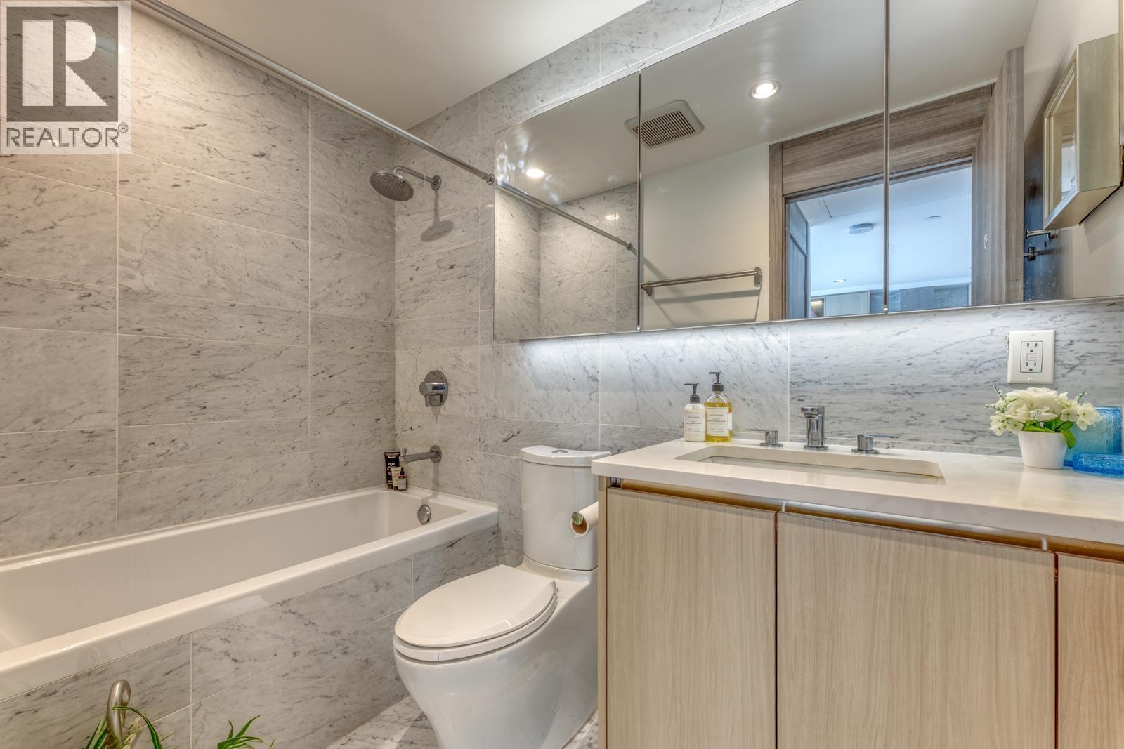 2010 4720 Lougheed Highway, Burnaby, British Columbia  V5C 0M8 - Photo 13 - R3114542