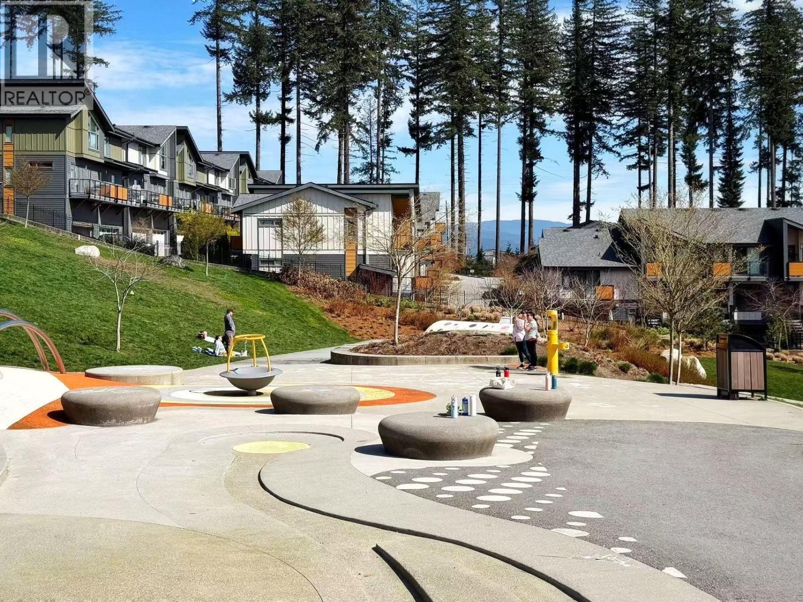 107 3525 Chandler Street, Coquitlam, British Columbia  V3E 0L9 - Photo 3 - R3114546