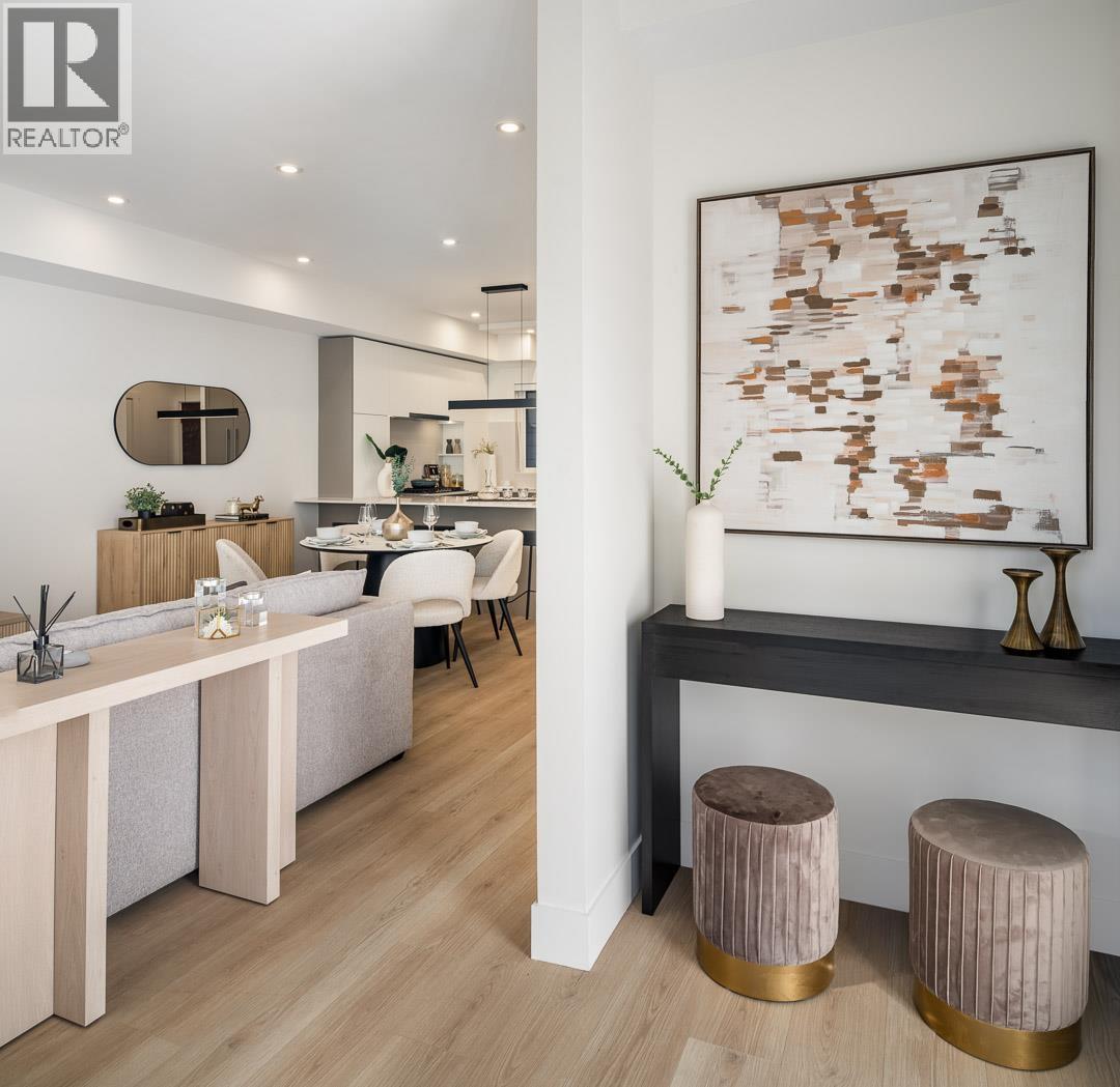 108 342 Mountain Highway, North Vancouver, British Columbia  V7J 2K8 - Photo 11 - R3114549