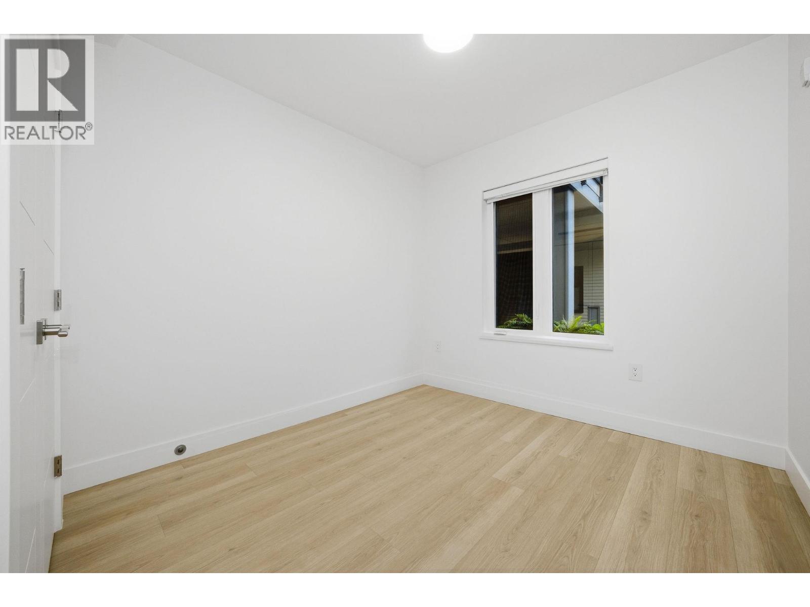 108 342 Mountain Highway, North Vancouver, British Columbia  V7J 2K8 - Photo 26 - R3114549