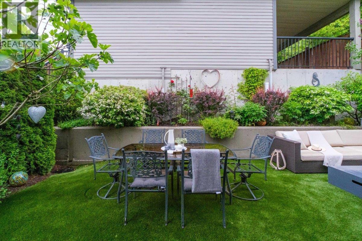 640 W 15th Street, North Vancouver, British Columbia  V7M 1S9 - Photo 13 - R3114571