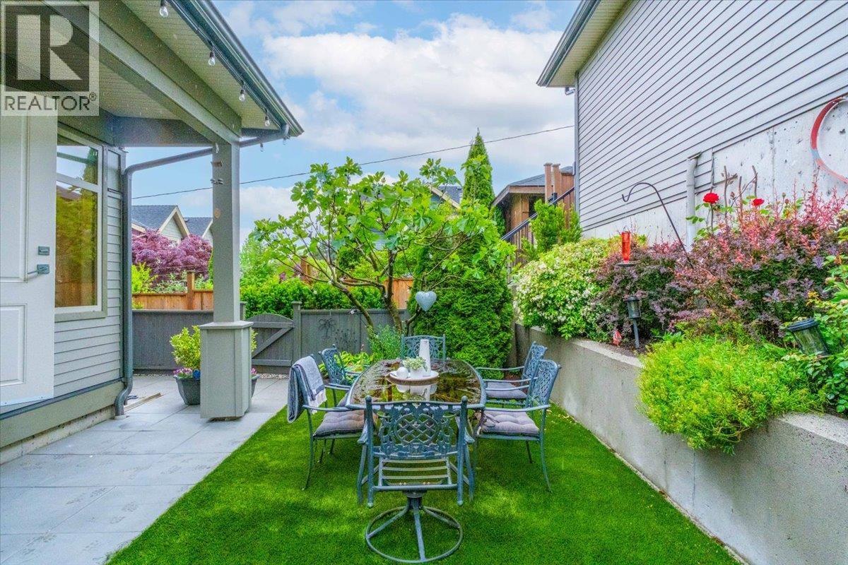 640 W 15th Street, North Vancouver, British Columbia  V7M 1S9 - Photo 16 - R3114571