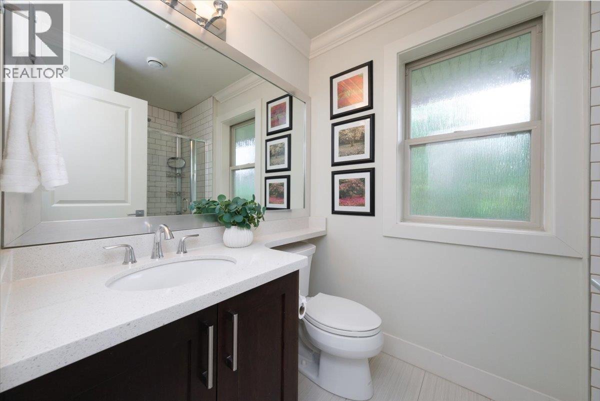 640 W 15th Street, North Vancouver, British Columbia  V7M 1S9 - Photo 27 - R3114571