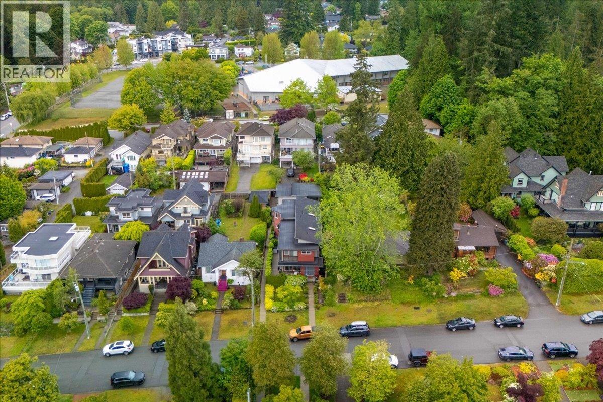 640 W 15th Street, North Vancouver, British Columbia  V7M 1S9 - Photo 37 - R3114571