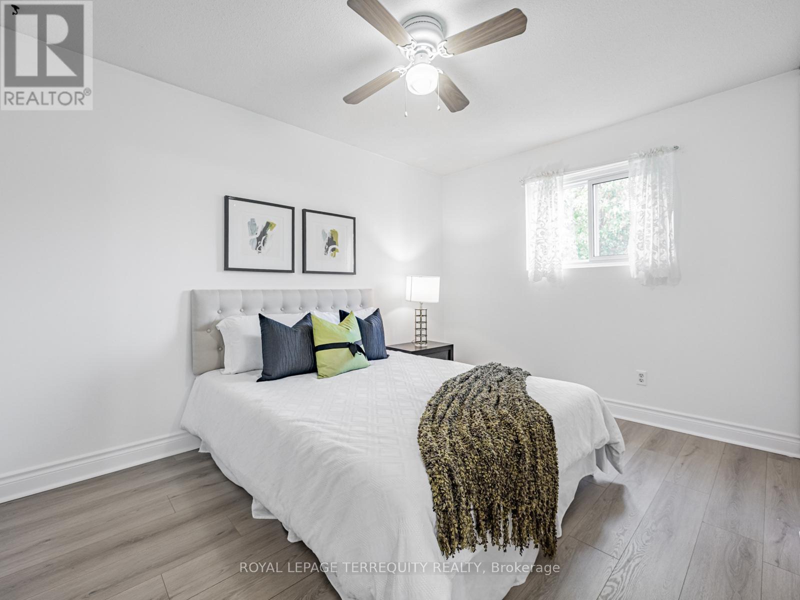 1858 Shadybrook Drive, Pickering, Ontario  L1V 3A8 - Photo 17 - E13031200