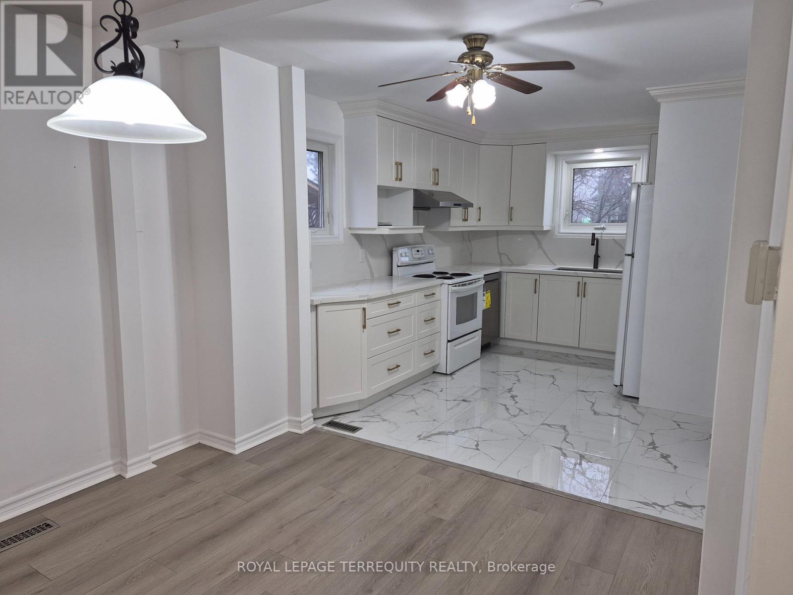 1858 Shadybrook Drive, Pickering, Ontario  L1V 3A8 - Photo 7 - E13031200