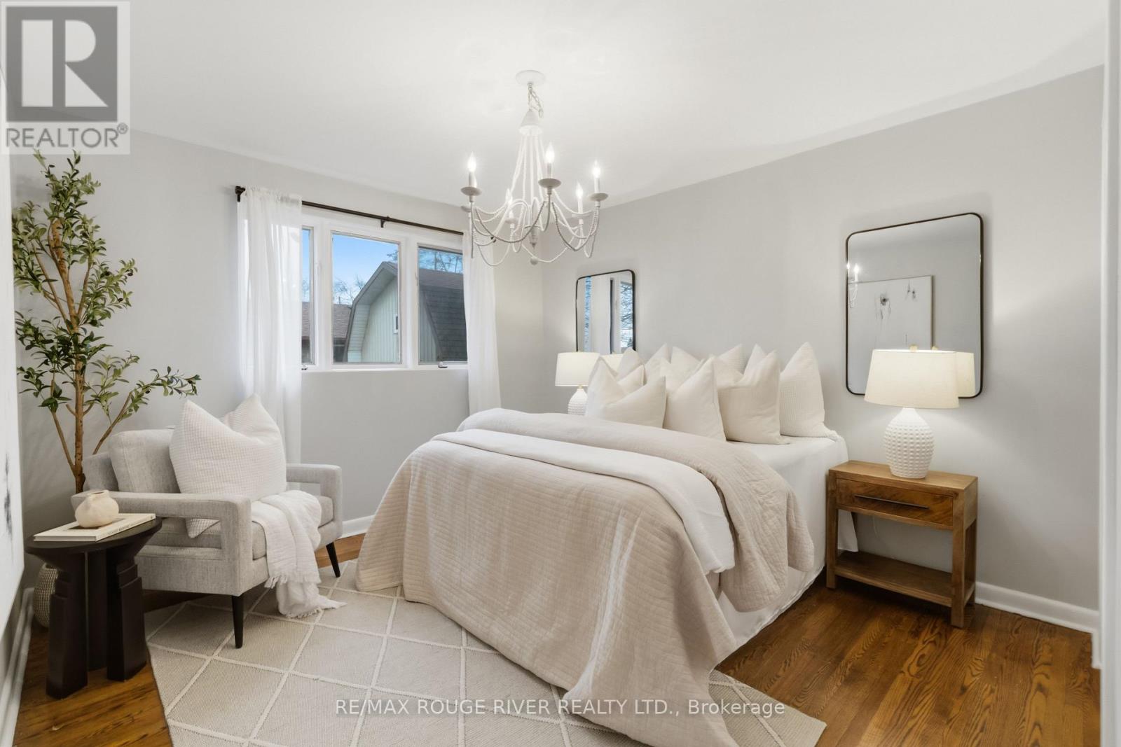 557 Shakespeare Avenue, Oshawa, Ontario  L1H 3H5 - Photo 8 - E13031212