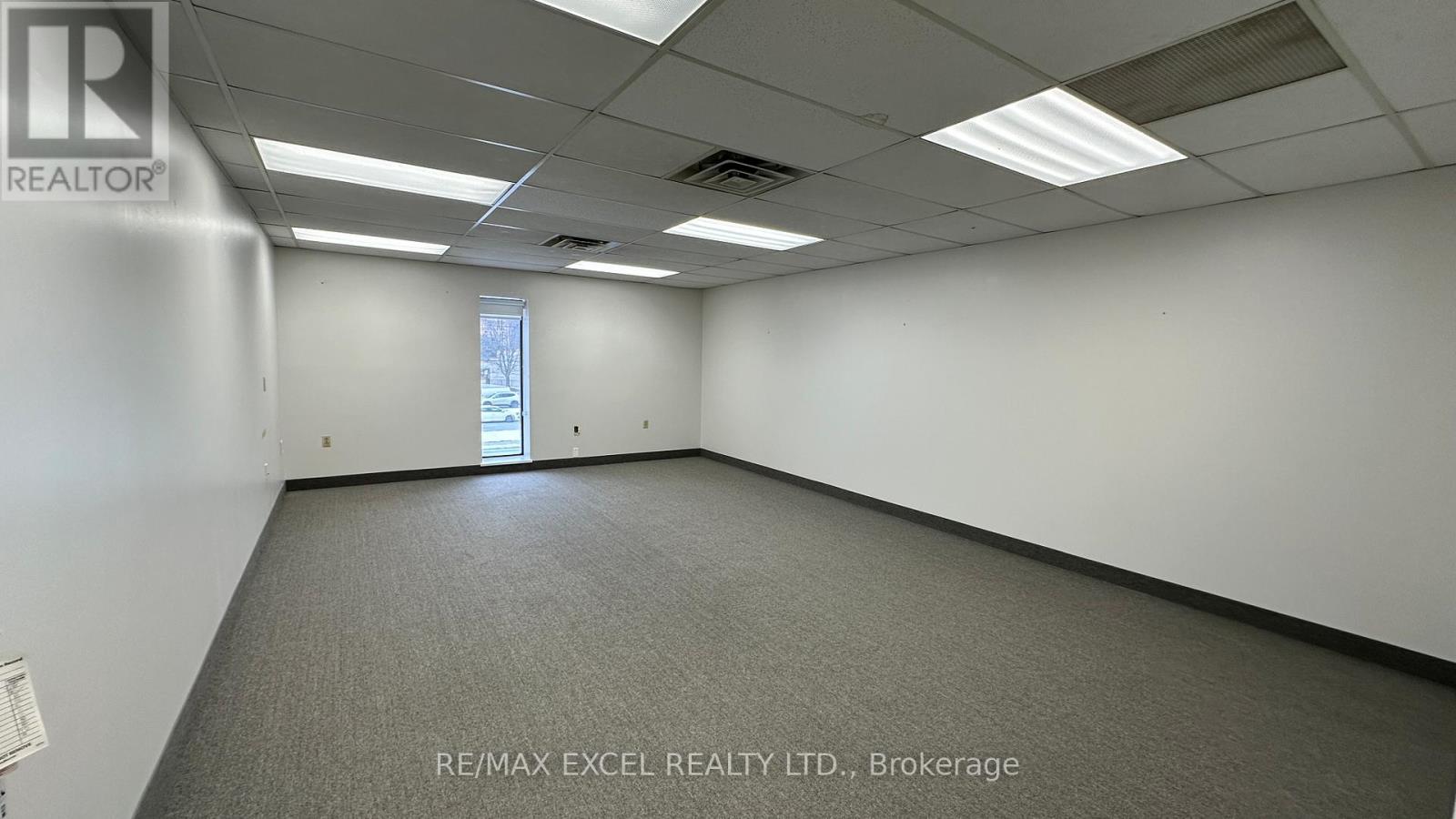 2nd Fl - 3545 Kingston Road, Toronto, Ontario  M1M 1R7 - Photo 8 - E13031218