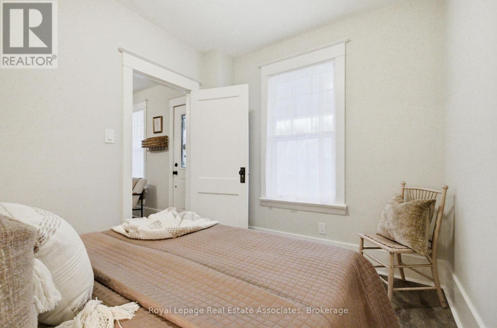 26 Arlington Avenue, Oshawa, Ontario  L1G 2N4 - Photo 18 - E13031236