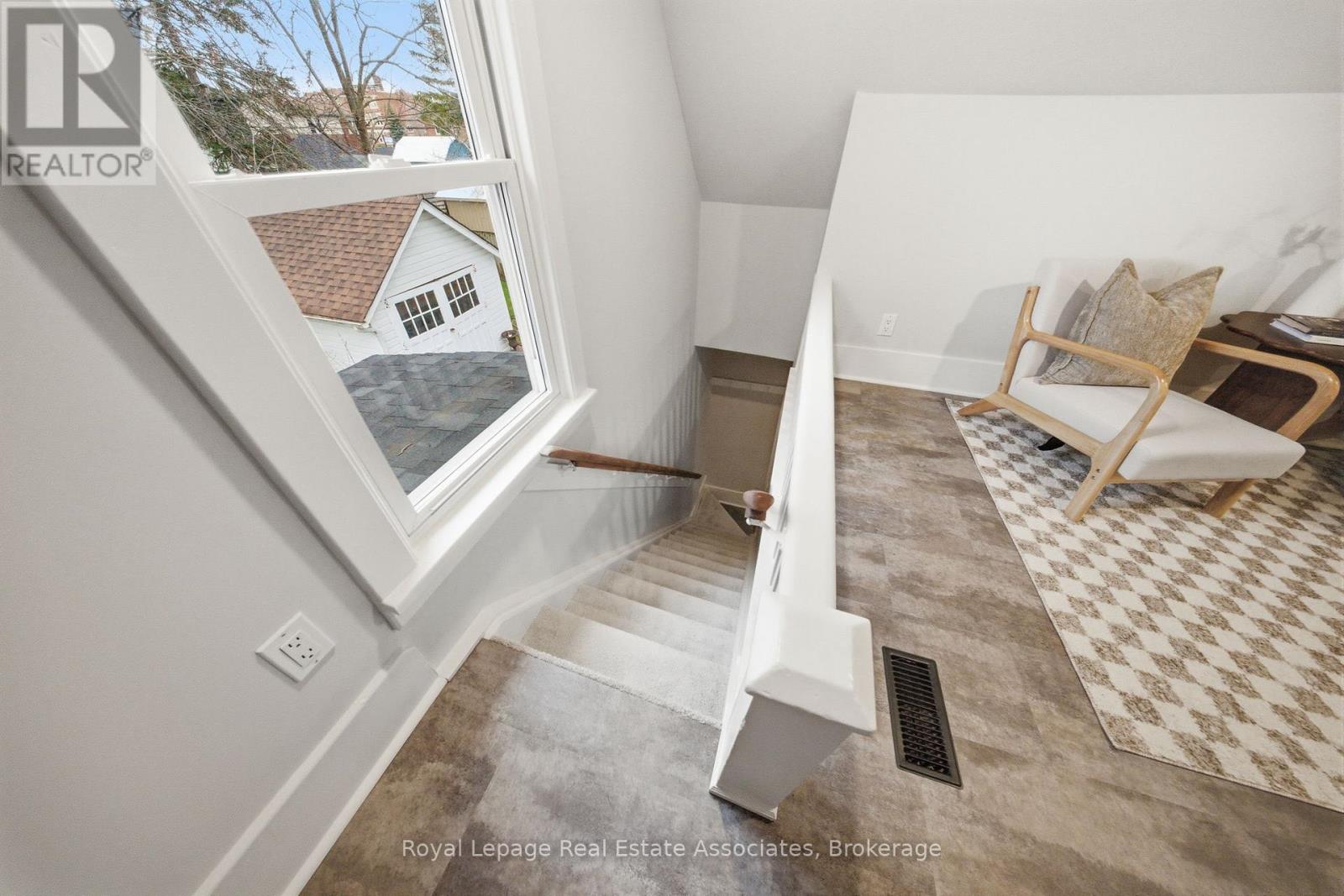 26 Arlington Avenue, Oshawa, Ontario  L1G 2N4 - Photo 19 - E13031236